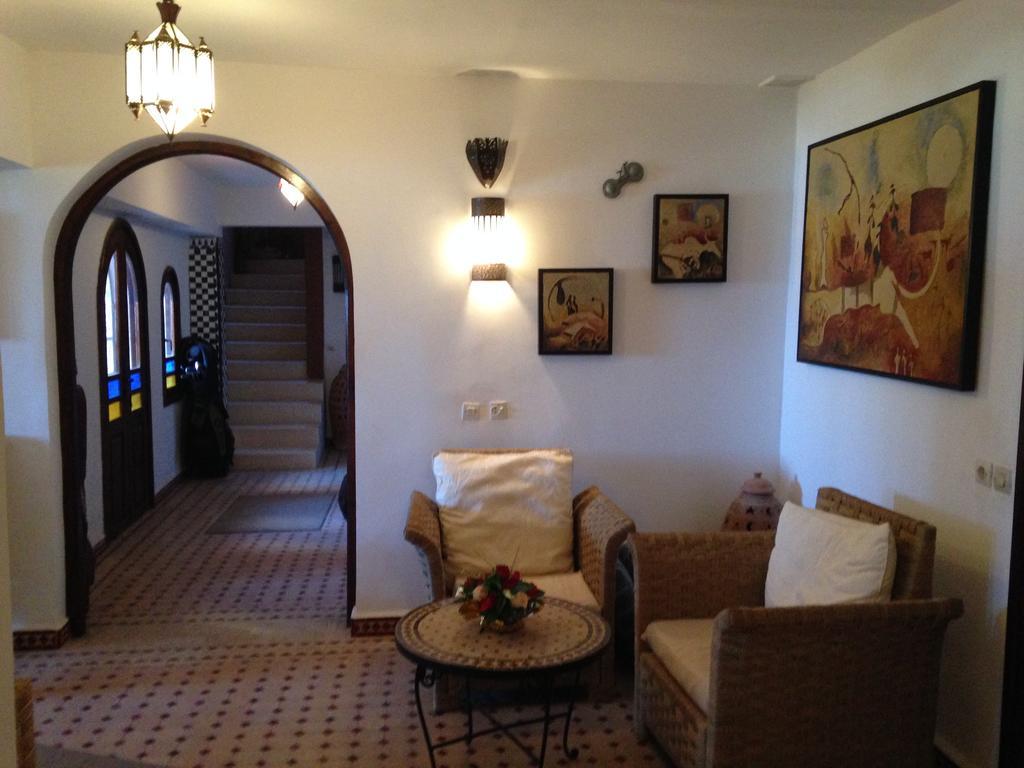 Villa Sunset B&B アウリール エクステリア 写真